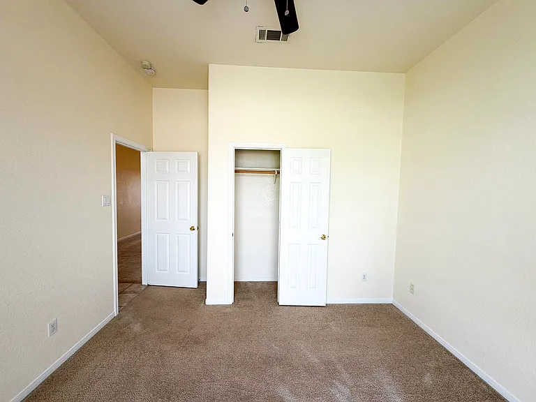 1505 High Chapparal Dr — Photo 22