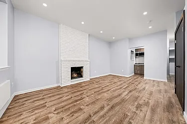 453 West 48th Street