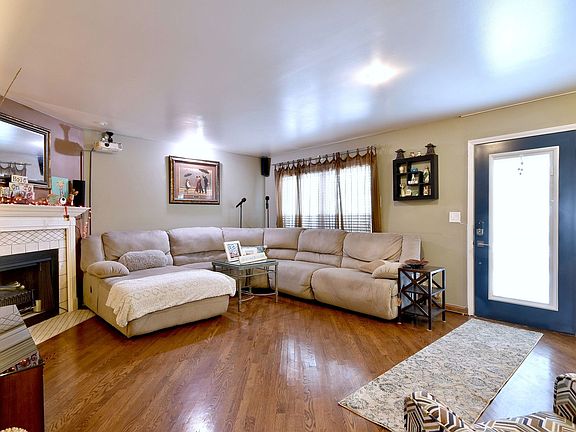 4th image of 802 Mansfield Ct