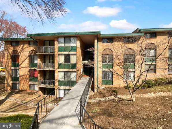 519 N Armistead St APT T1, Alexandria, VA 22312