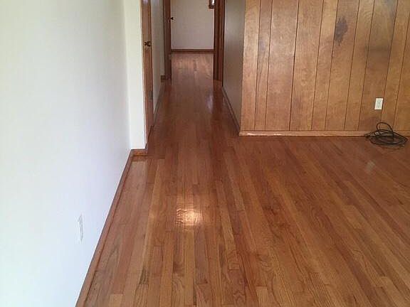 3rd image of 18863 Lorenz Ave