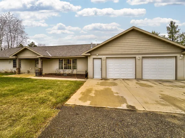 742 1st St NW, Menahga, MN 56464