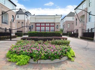 9439 Fannin St, Houston, TX 77045