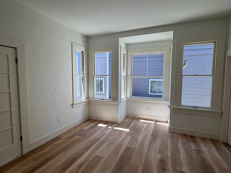 3841 Martin Luther King Jr Way #3841 — Photo 10