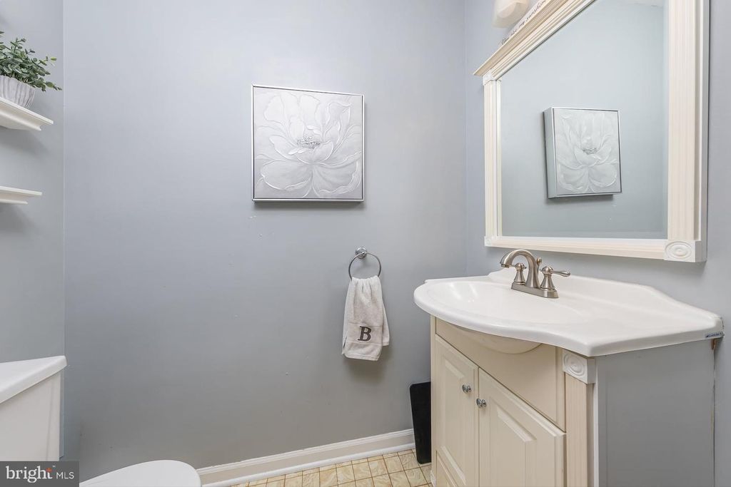 Apartment in Blackwood, Bells Lake - View 4