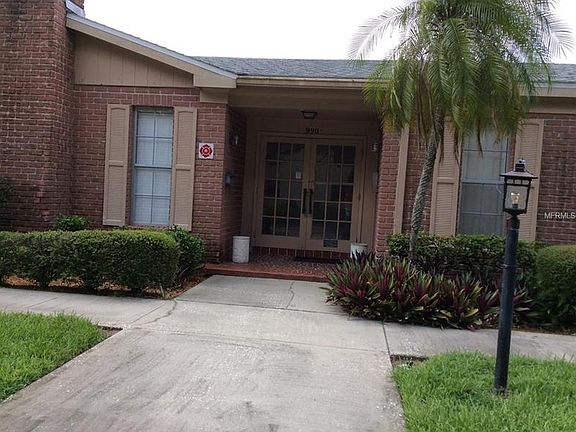 3rd image of 970 85th Ave N APT 213