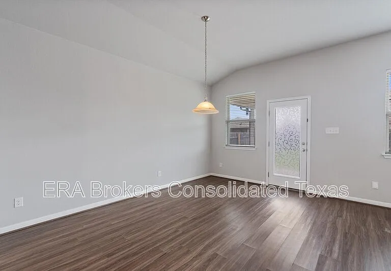 17300 Antioch Ave — Photo 11