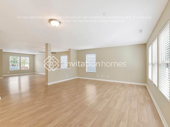 5th image of 1323 Waterlily Ln