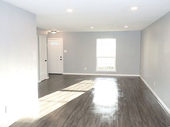 5th image of 1453 Pamela Ln