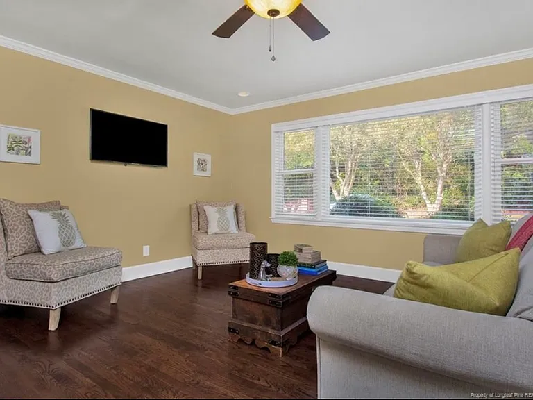 1021 Belmont Ave — Photo 28