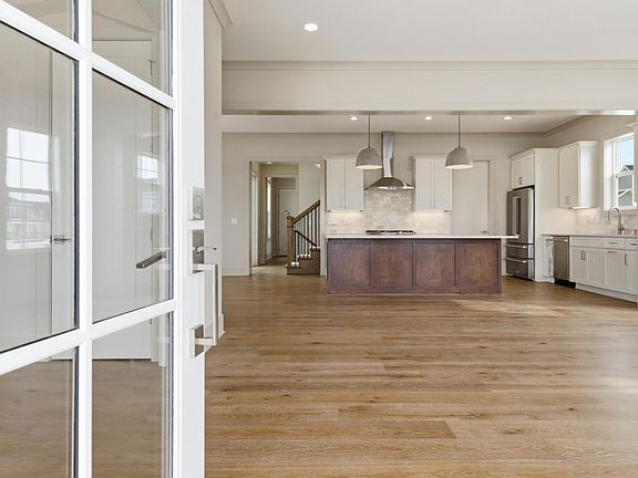 3rd image of 5535 Piatt Rd