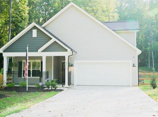 8110 Winterwood Pl, Charlotte, NC 28215