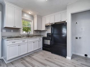 258 W Government Ave APT B, Norfolk, VA 23503