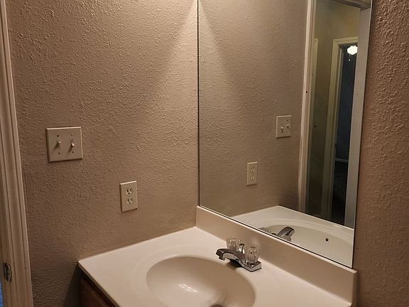 4th image of 2636 Frankston Hwy #2709