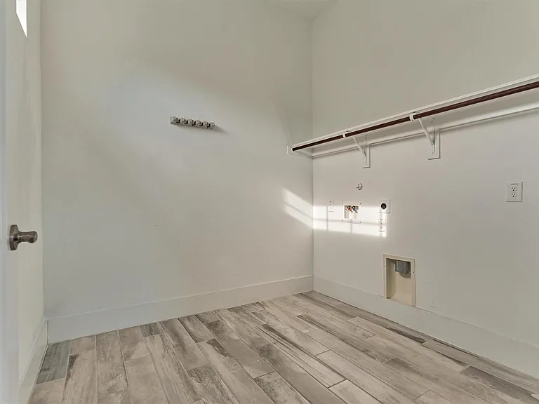 2113 Solstice Blvd — Photo 17