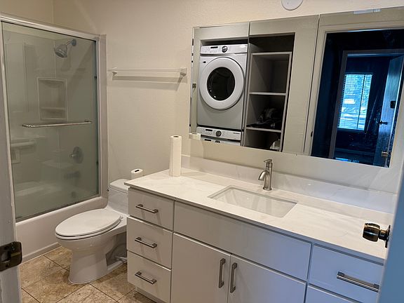 3rd image of 6266 Joaquin Murieta Ave APT C