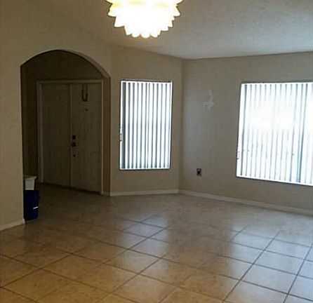 3rd image of 16371 NW 22nd St
