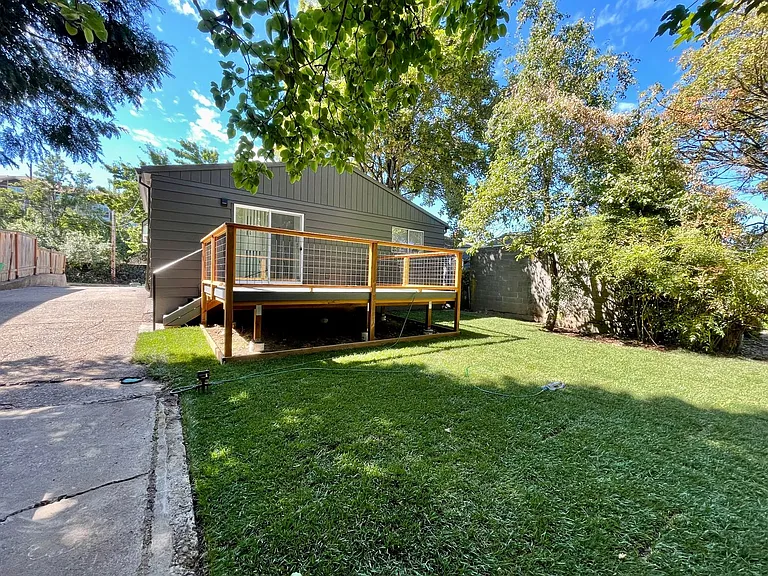 3914 SE 13th Ave — Photo 25