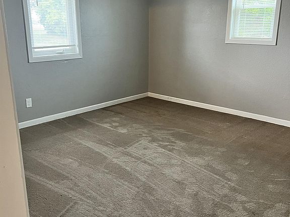 2nd image of 1717 Nokomis St #C