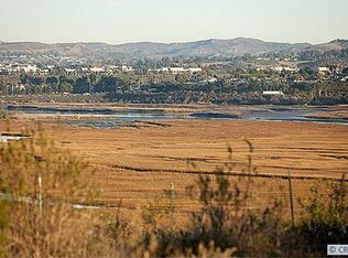 393 Vista Baya, Newport Beach, CA 92660