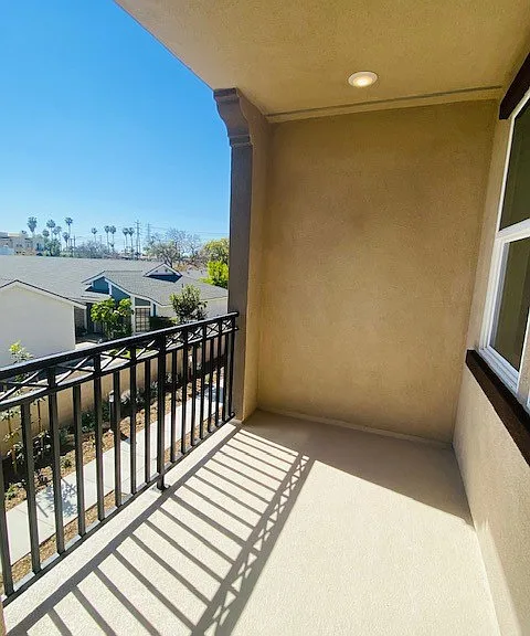 249 N Magnolia Ave #3 — Photo 11