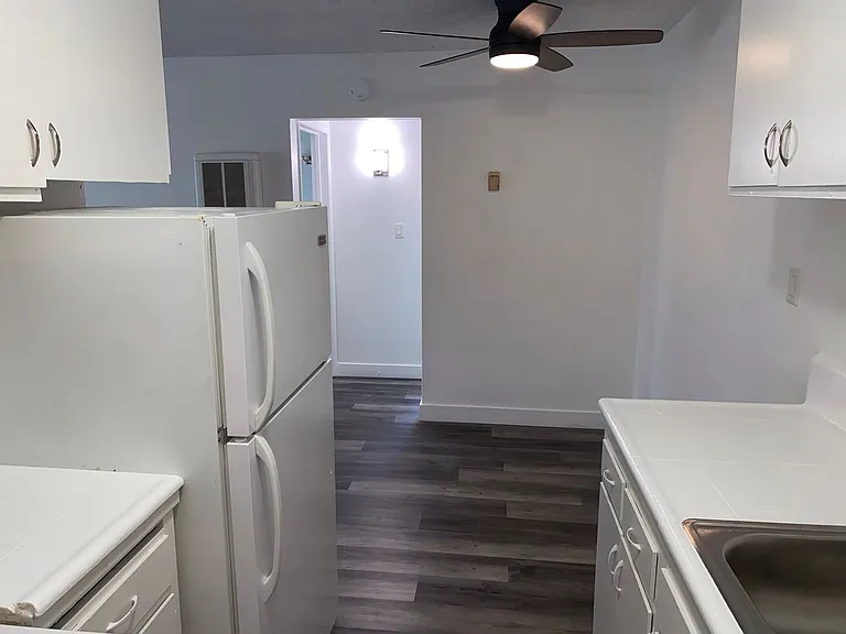 4019 Utah St — Photo 11