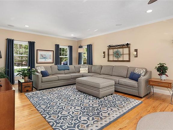 4th image of 31 Parsons Ln