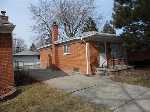 2nd image of 24437 Curie St