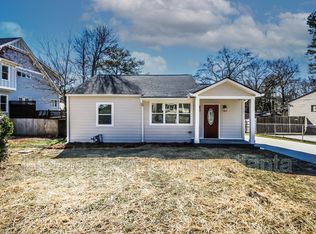 1915 Ham Dr, Chamblee, GA 30341