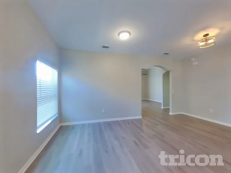 3921 Langdrum Dr — Photo 3