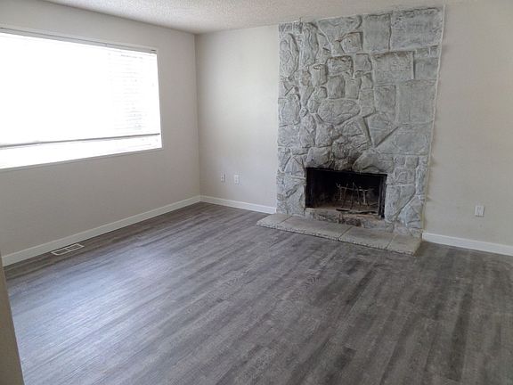 3rd image of 11309 SE 228th Pl