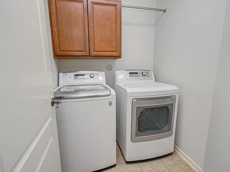 21922 Catoosa Dr — Photo 38