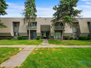 6201 Garden Rd APT A14, Maumee, OH 43537