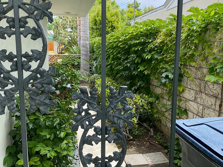 836 W Almond Ave — Photo 5