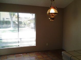 1000 Olive Dr APT 18, Bakersfield, CA 93308