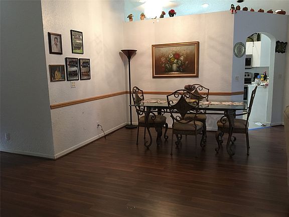 5th image of 1611 Encino Cir E