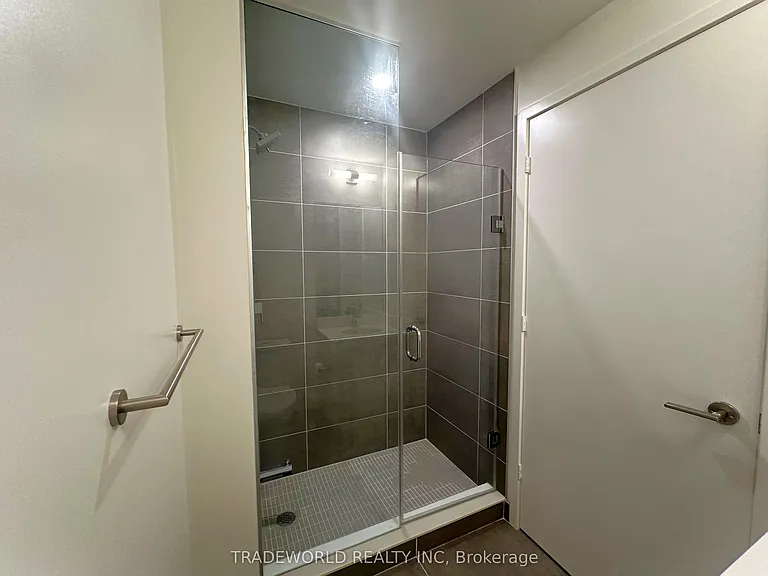 65 Mutual St #2904 — Photo 7