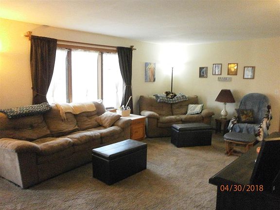 Nice size livingroom