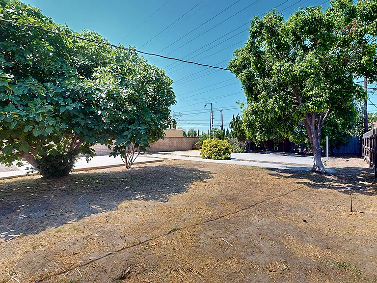 7827 Rhodes Ave — Photo 39
