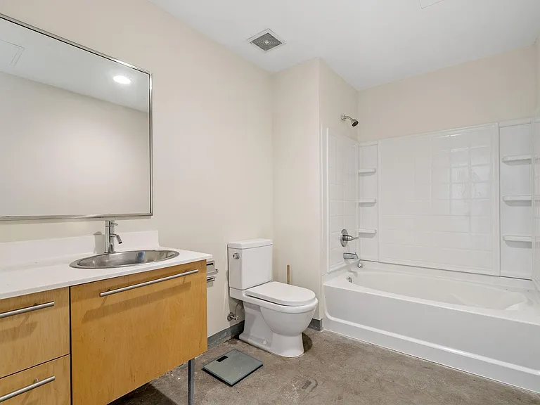 700 Washington Ave N #613 — Photo 15
