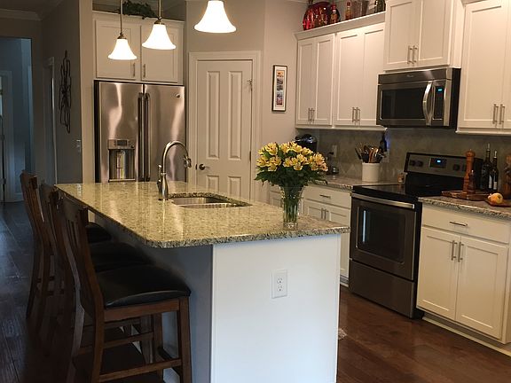 Spacious kitchen