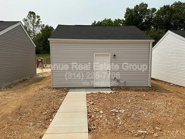 5587 Walden Ridge Dr — Photo 9