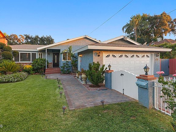 4th image of 8426 Hillrose St