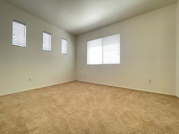 3rd image of 70 Belle La Blanc Ave