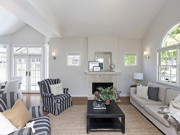4th image of 745 Partridge Ave
