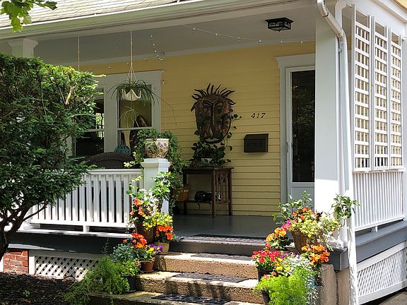 2nd image of 417 W Nittany Ave