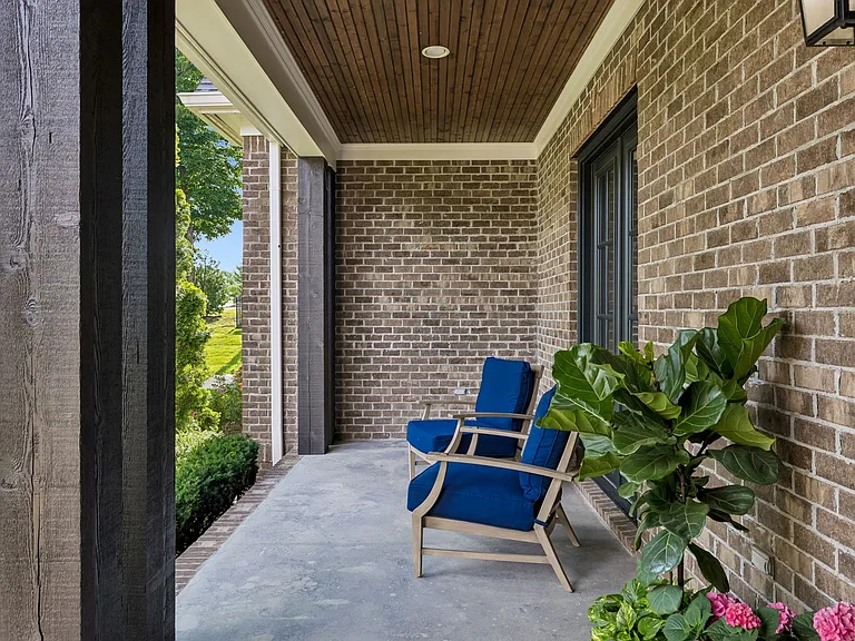 8231 Glover Dr — Photo 40
