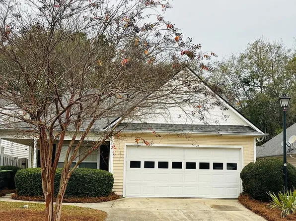 406 Garden Arbor Ln, Lexington, SC 29072