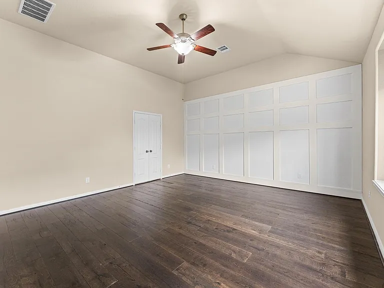 9974 Stone Creek Ln — Photo 39