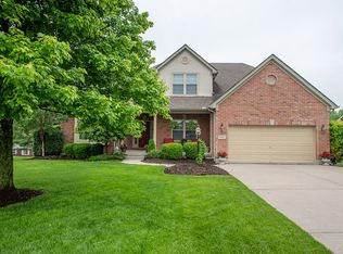 5935 Brierly Ridge Dr, Cincinnati, OH 45247